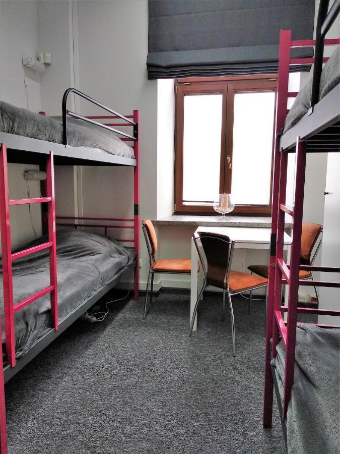 Rodmos Hostel Lublin Bagian luar foto