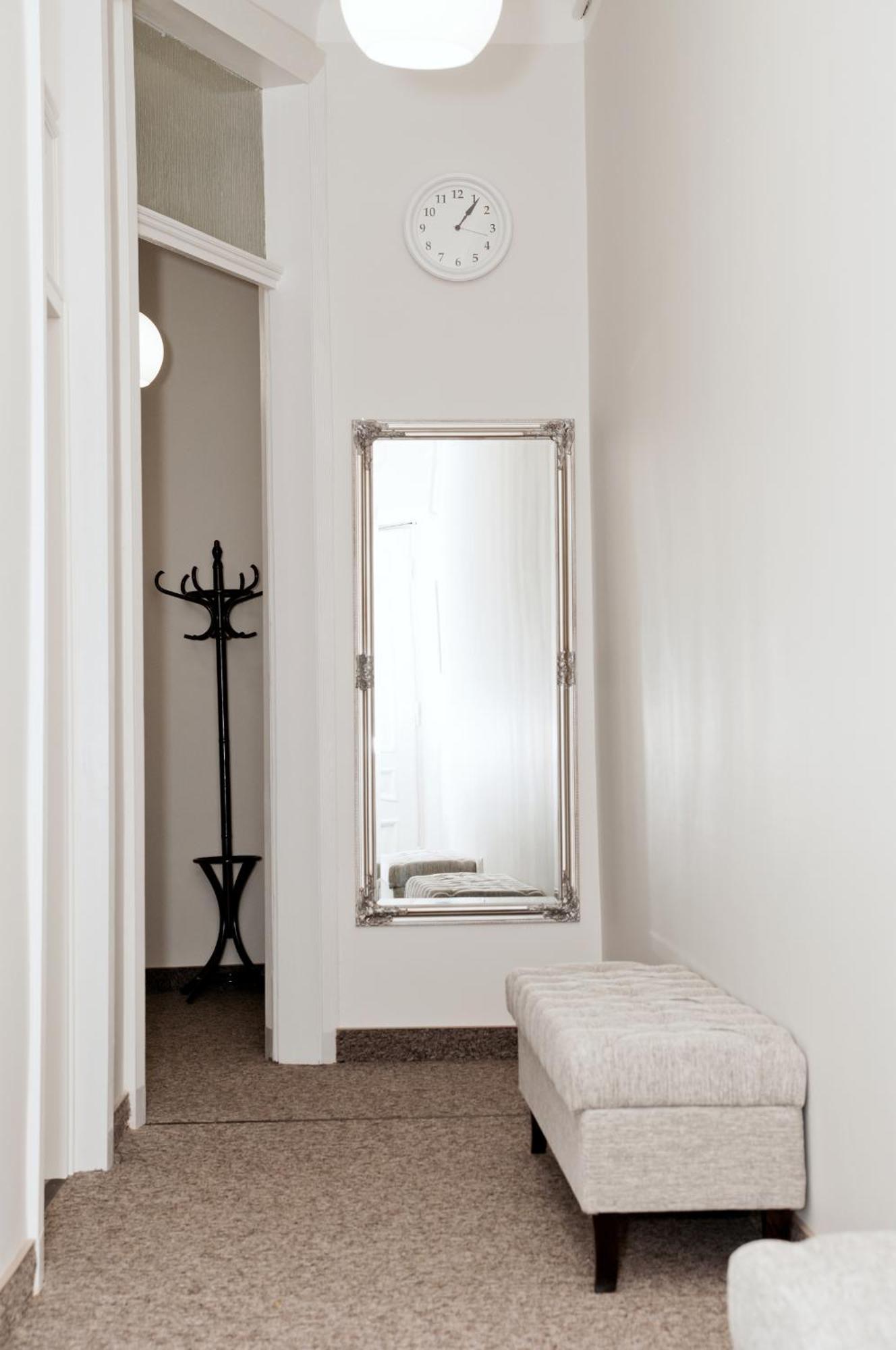 Rodmos Hostel Lublin Bagian luar foto